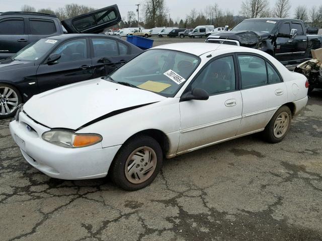 1FALP13PXVW256339 - 1997 FORD ESCORT LX WHITE photo 2