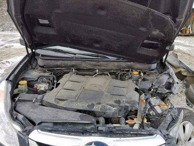 4S4BRDKCXB2423166 - 2011 SUBARU OUTBACK 3. GRAY photo 7