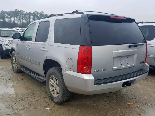 1GKS1AE0XDR320890 - 2013 GMC YUKON SLE SILVER photo 3