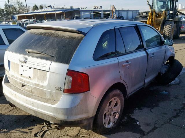 2FMDK4JC8DBA95824 - 2013 FORD EDGE SEL GOLD photo 4