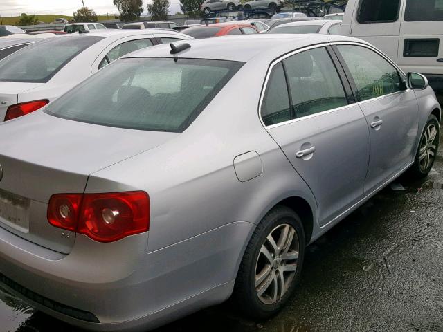 3VWSG71K86M631739 - 2006 VOLKSWAGEN JETTA 2.5 SILVER photo 4