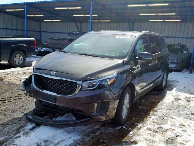 KNDMB5C19G6129357 - 2016 KIA SEDONA LX CHARCOAL photo 2