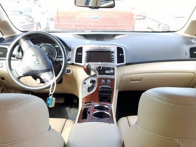 4T3ZK3BB2AU020863 - 2010 TOYOTA VENZA BASE BROWN photo 9