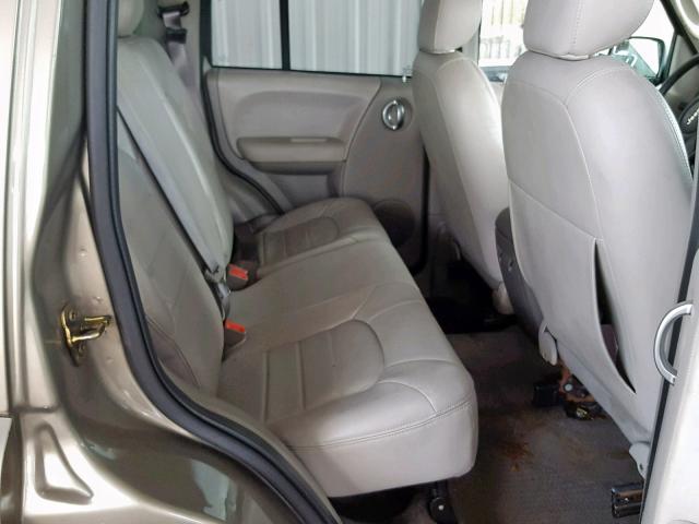 1J4GK38K64W240506 - 2004 JEEP LIBERTY RE GOLD photo 6