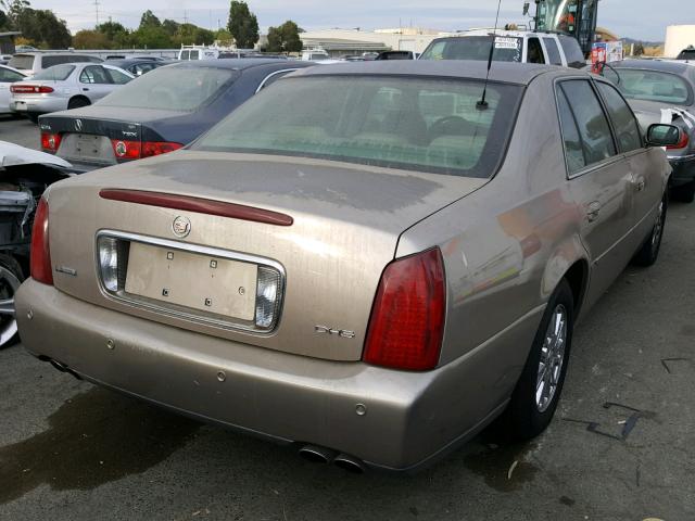 1G6KE57Y94U260241 - 2004 CADILLAC DEVILLE DH GOLD photo 4