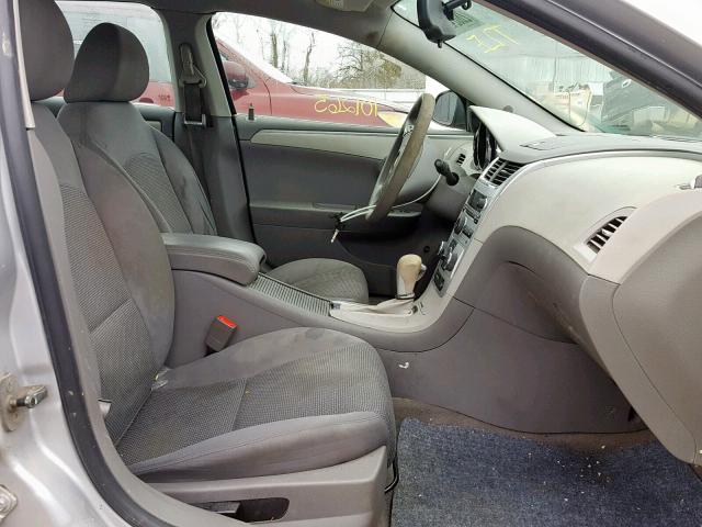 1G1ZB5E11BF220143 - 2011 CHEVROLET MALIBU LS SILVER photo 5