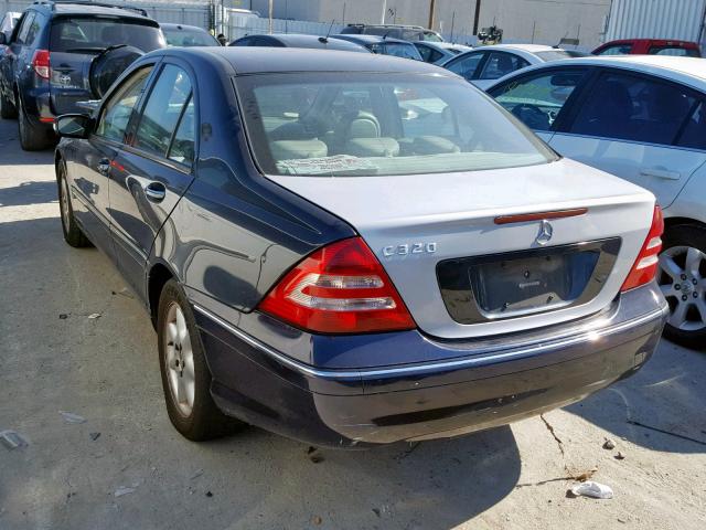 WDBRF61J34F475529 - 2004 MERCEDES-BENZ C 240 BLUE photo 3