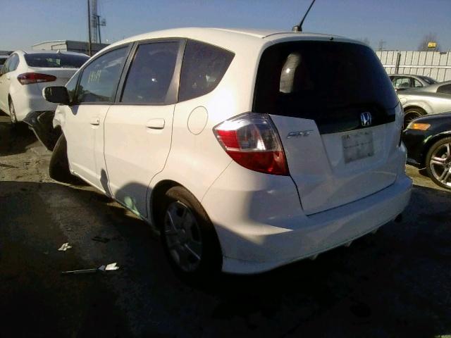 JHMGE8H30DC077404 - 2013 HONDA FIT WHITE photo 3