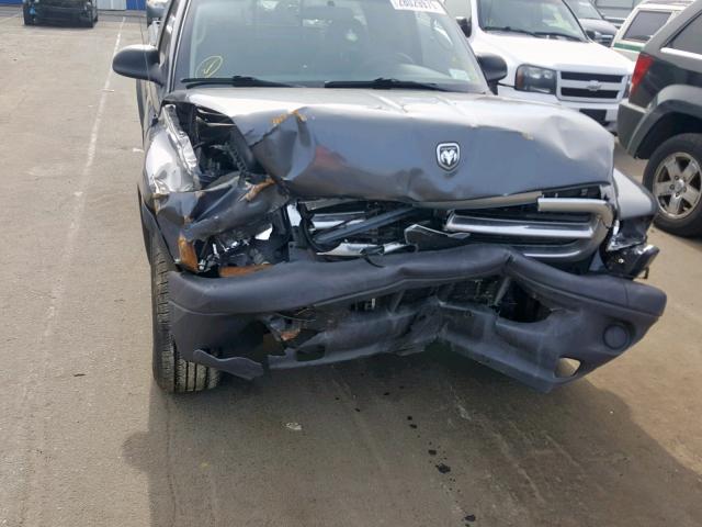 1D7GL12K14S602657 - 2004 DODGE DAKOTA SXT GRAY photo 9