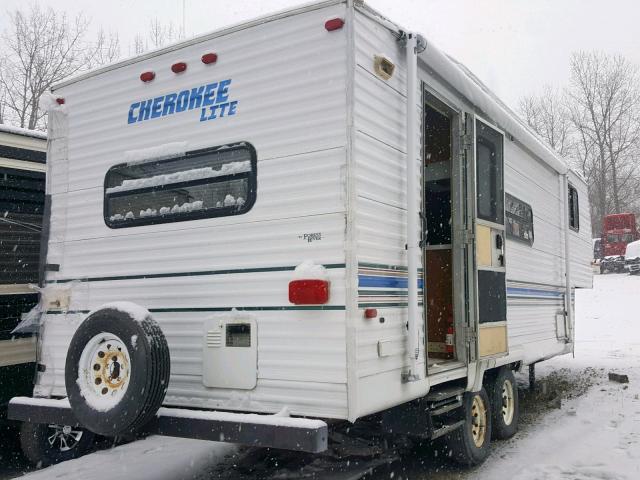 4X4FCKZ25YK082612 - 2000 WILDWOOD CHEROKEE WHITE photo 4