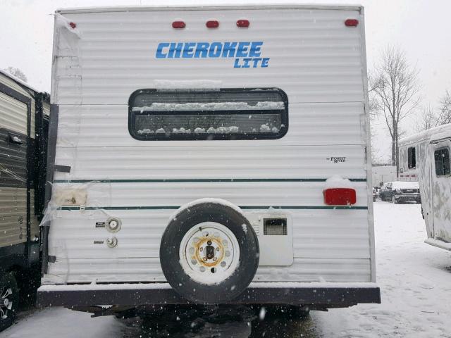 4X4FCKZ25YK082612 - 2000 WILDWOOD CHEROKEE WHITE photo 8