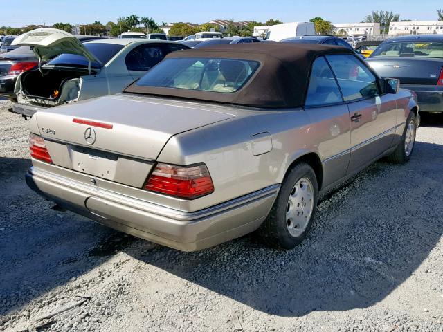 WDBEA66E3SC265486 - 1995 MERCEDES-BENZ E 320 GOLD photo 4