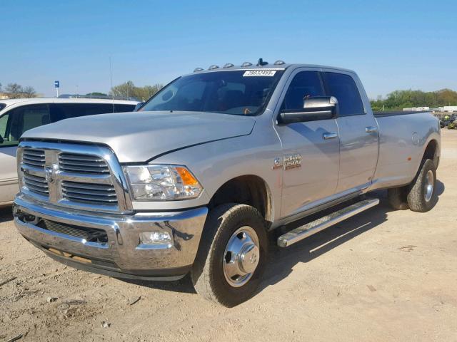 3C63RRHL2JG120313 - 2018 RAM 3500 SLT SILVER photo 2