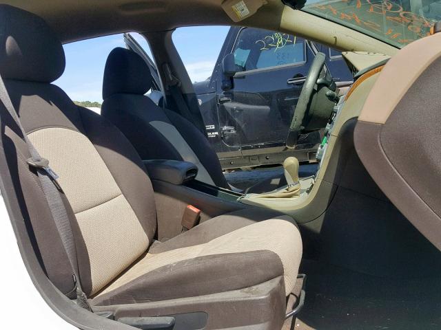 1G1ZC5EB9AF273306 - 2010 CHEVROLET MALIBU 1LT WHITE photo 5