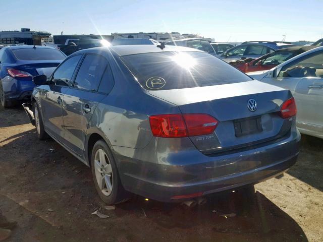 3VWLL7AJ6CM426942 - 2012 VOLKSWAGEN JETTA TDI GRAY photo 3