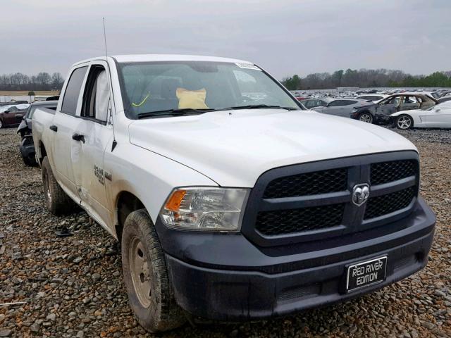 1C6RR7KT1KS553946 - 2019 RAM 1500 CLASS WHITE photo 1