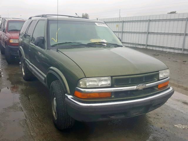 1GNDT13W212132866 - 2001 CHEVROLET BLAZER GREEN photo 1