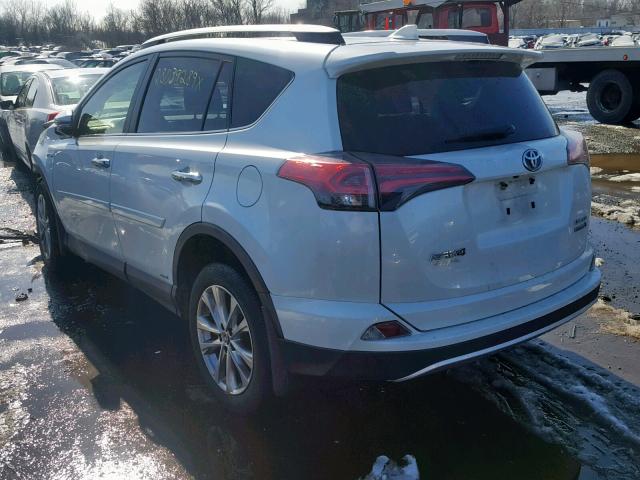 JTMDJREV7GD005030 - 2016 TOYOTA RAV4 HV LI WHITE photo 3