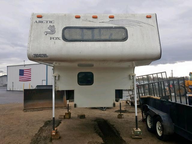 1NCA990S110101057 - 2001 ARCT FOX CAMPER WHITE photo 2