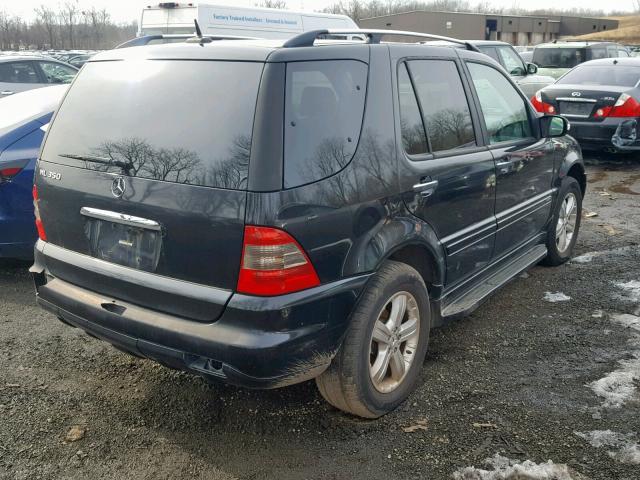 4JGAB57E15A518760 - 2005 MERCEDES-BENZ ML 350 BLACK photo 4