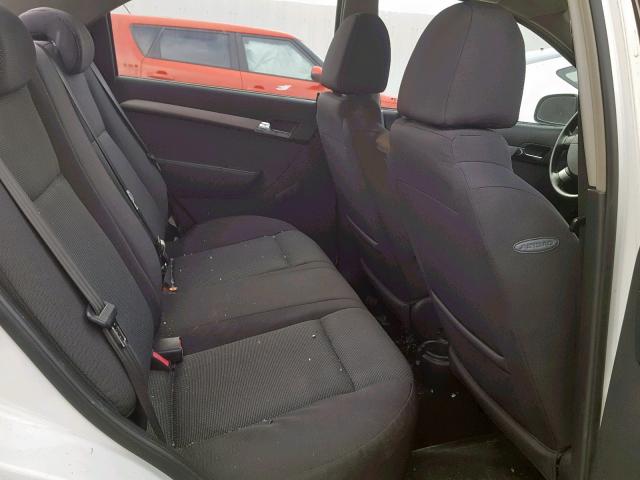 KL1TD56E59B388918 - 2009 CHEVROLET AVEO LS WHITE photo 6