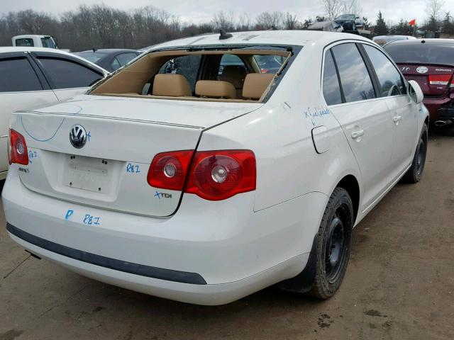 3VWCT71K76M853415 - 2006 VOLKSWAGEN JETTA TDI WHITE photo 4