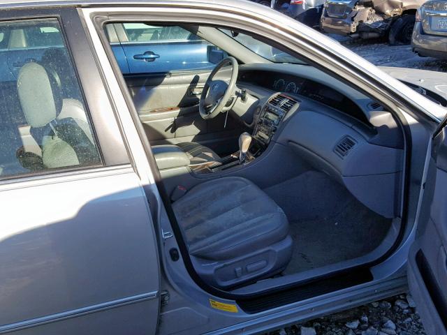 4T1BF28B02U218228 - 2002 TOYOTA AVALON XL SILVER photo 5