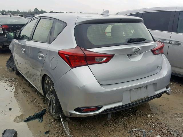 JTNKARJE0GJ520445 - 2016 TOYOTA SCION IM SILVER photo 3