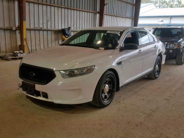 1FAHP2L85DG230275 - 2013 FORD TAURUS POL WHITE photo 2