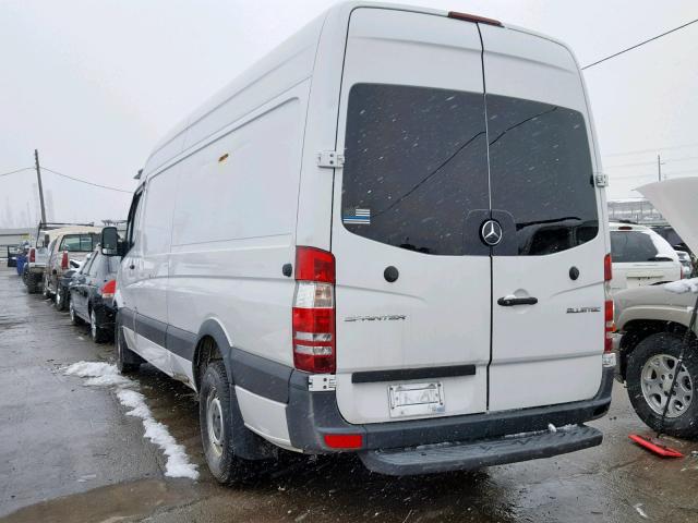 WD3PE8DCXF5956286 - 2015 MERCEDES-BENZ SPRINTER 2 WHITE photo 3