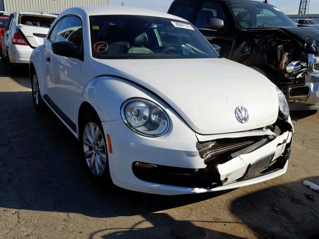 3VWF17AT5FM613601 - 2015 VOLKSWAGEN BEETLE 1.8 WHITE photo 1