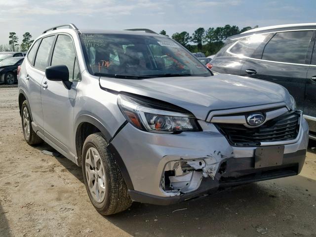 JF2SKACC7KH443878 - 2019 SUBARU FORESTER SILVER photo 1