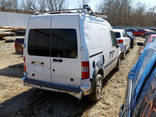 NM0LS7DN4DT176167 - 2013 FORD TRANSIT CO WHITE photo 4