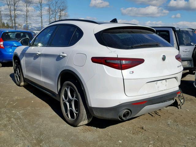 ZASFAKPN1J7B93537 - 2018 ALFA ROMEO STELVIO SP WHITE photo 3