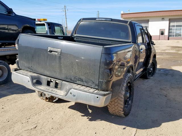 5TFDV58128X055405 - 2008 TOYOTA TUNDRA CRE BLACK photo 4