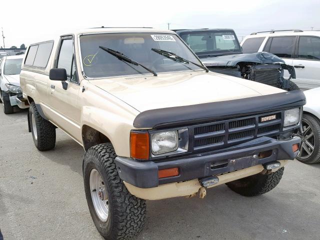 JT4RN65S2F5083013 - 1985 TOYOTA PICKUP RN6 TAN photo 1