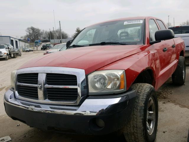 1D7HW48N25S236191 - 2005 DODGE DAKOTA QUA RED photo 2