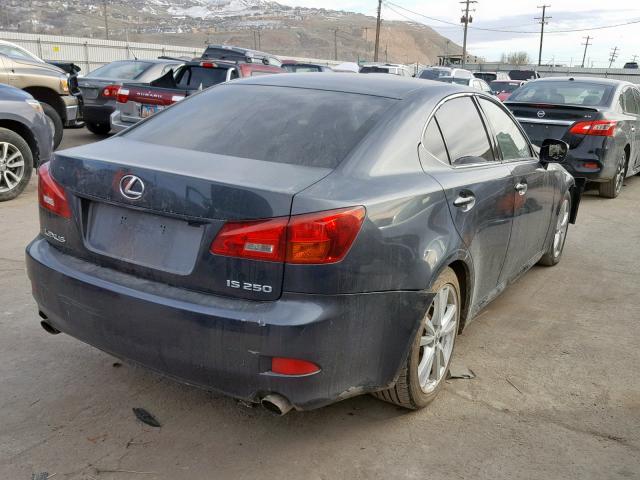 JTHBK262165004236 - 2006 LEXUS IS 250 GRAY photo 4