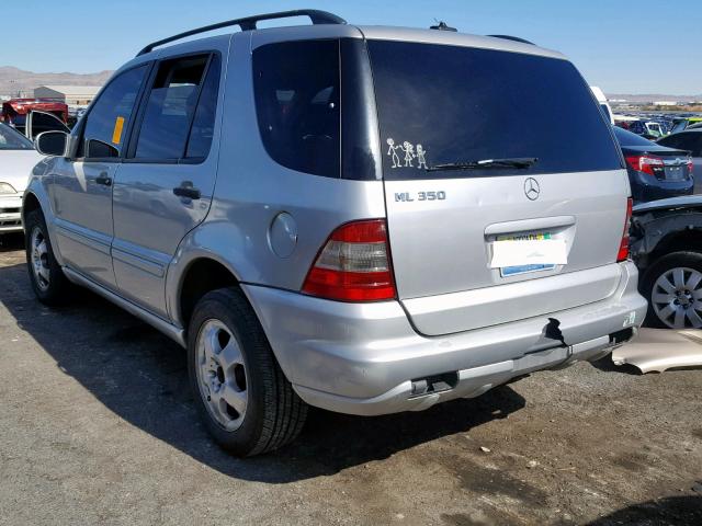 4JGAB54E13A397990 - 2003 MERCEDES-BENZ ML 320 SILVER photo 3