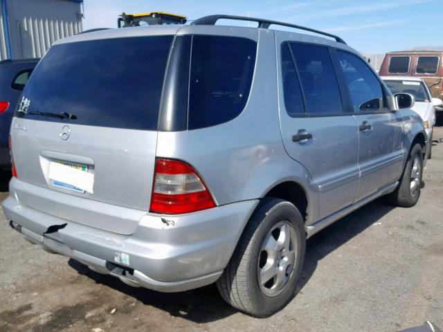 4JGAB54E13A397990 - 2003 MERCEDES-BENZ ML 320 SILVER photo 4