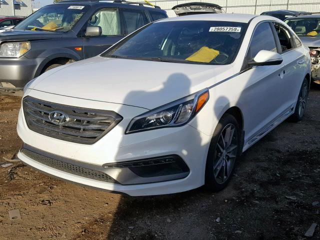 5NPE34ABXHH442934 - 2017 HYUNDAI SONATA SPO WHITE photo 2