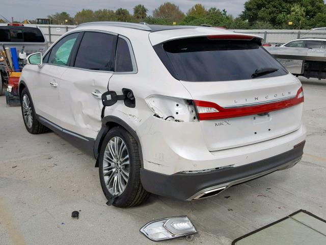 2LMPJ6LR4HBL45602 - 2017 LINCOLN MKX RESERV WHITE photo 3