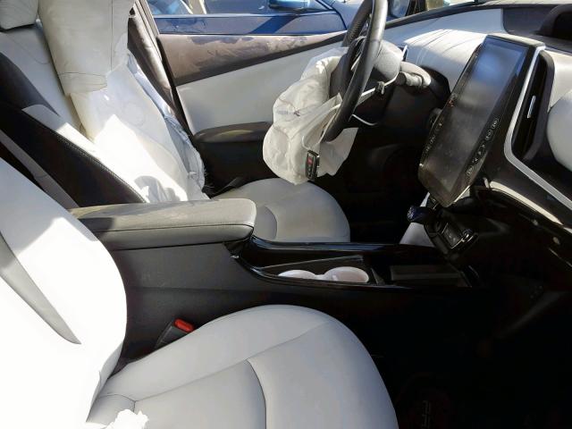 JTDKARFP3H3067829 - 2017 TOYOTA PRIUS PRIM 蓝色 照片 5