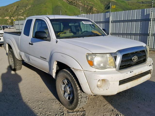 5TETU62N76Z168739 - 2006 TOYOTA TACOMA PRE WHITE photo 1