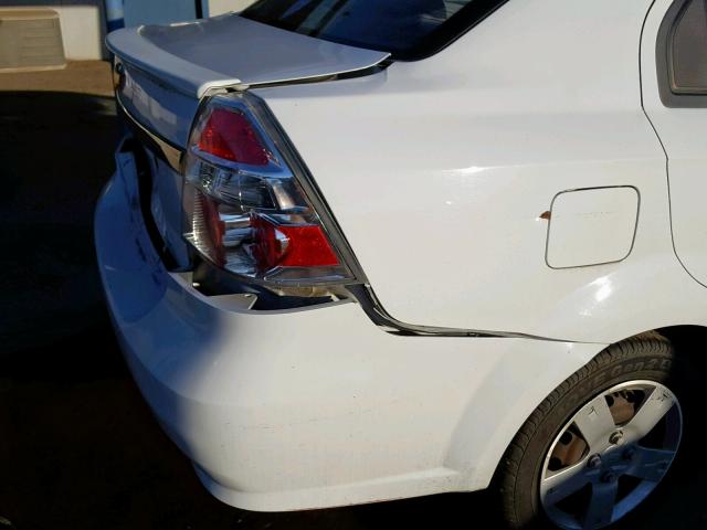KL1TD5DE8BB134998 - 2011 CHEVROLET AVEO LS WHITE photo 9