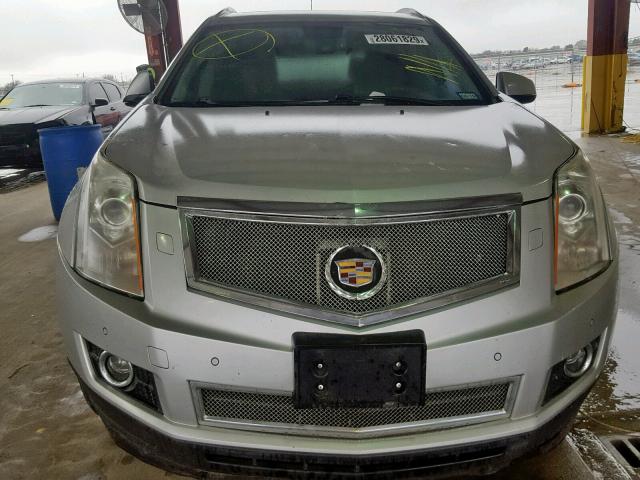 3GYFNBEY7AS621827 - 2010 CADILLAC SRX PERFOR SILVER photo 7