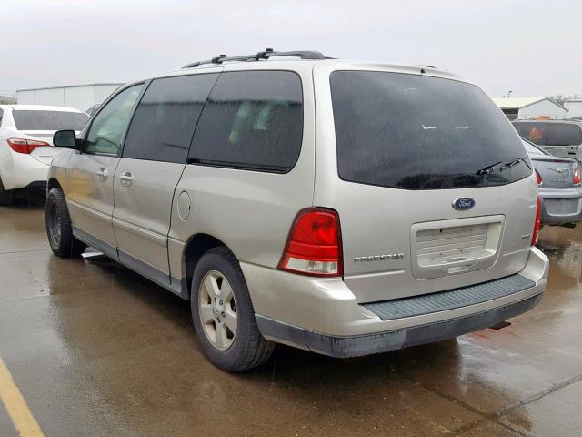 2FMZA57684BA45490 - 2004 FORD FREESTAR S SILVER photo 3