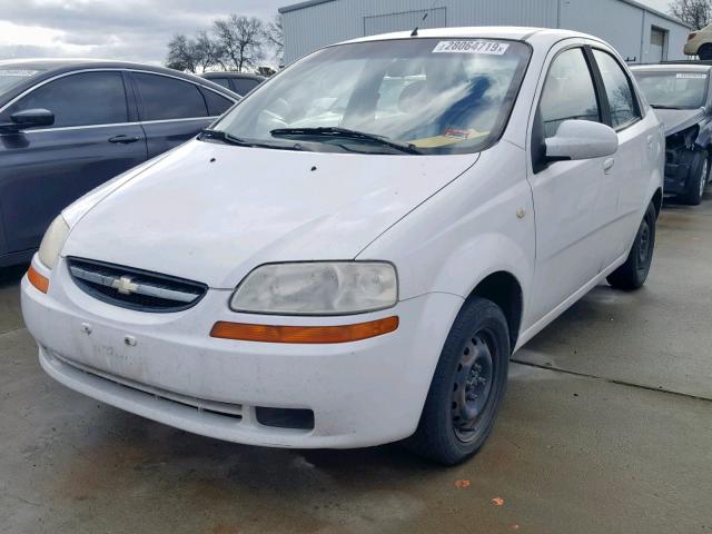 KL1TD52695B347605 - 2005 CHEVROLET AVEO BASE თეთრი ფოტო 2