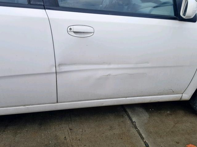 KL1TD52695B347605 - 2005 CHEVROLET AVEO BASE თეთრი ფოტო 9