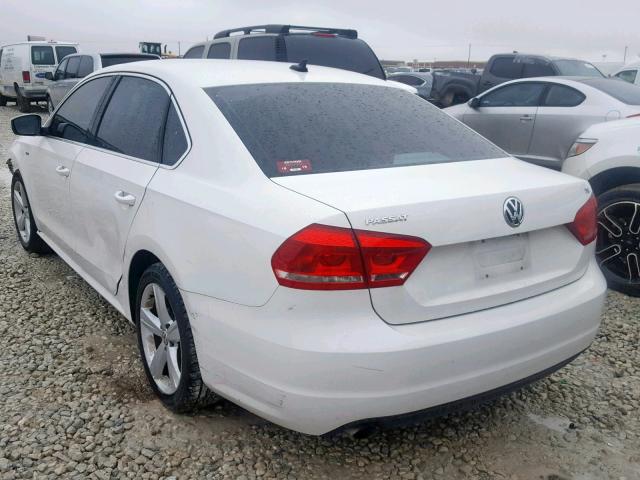 1VWAS7A31FC101441 - 2015 VOLKSWAGEN PASSAT S WHITE photo 3